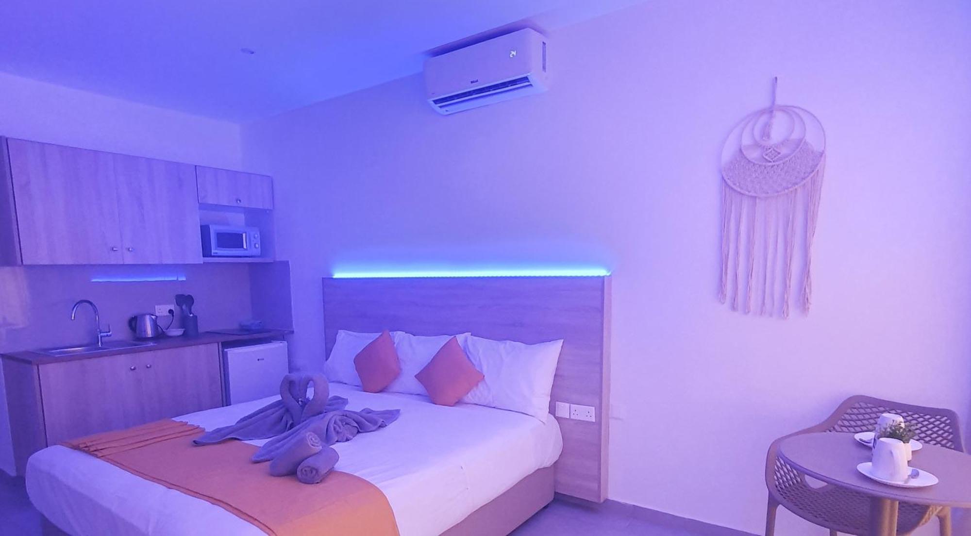 Sun Plaza Suites - Adults Only Αγία Νάπα Εξωτερικό φωτογραφία