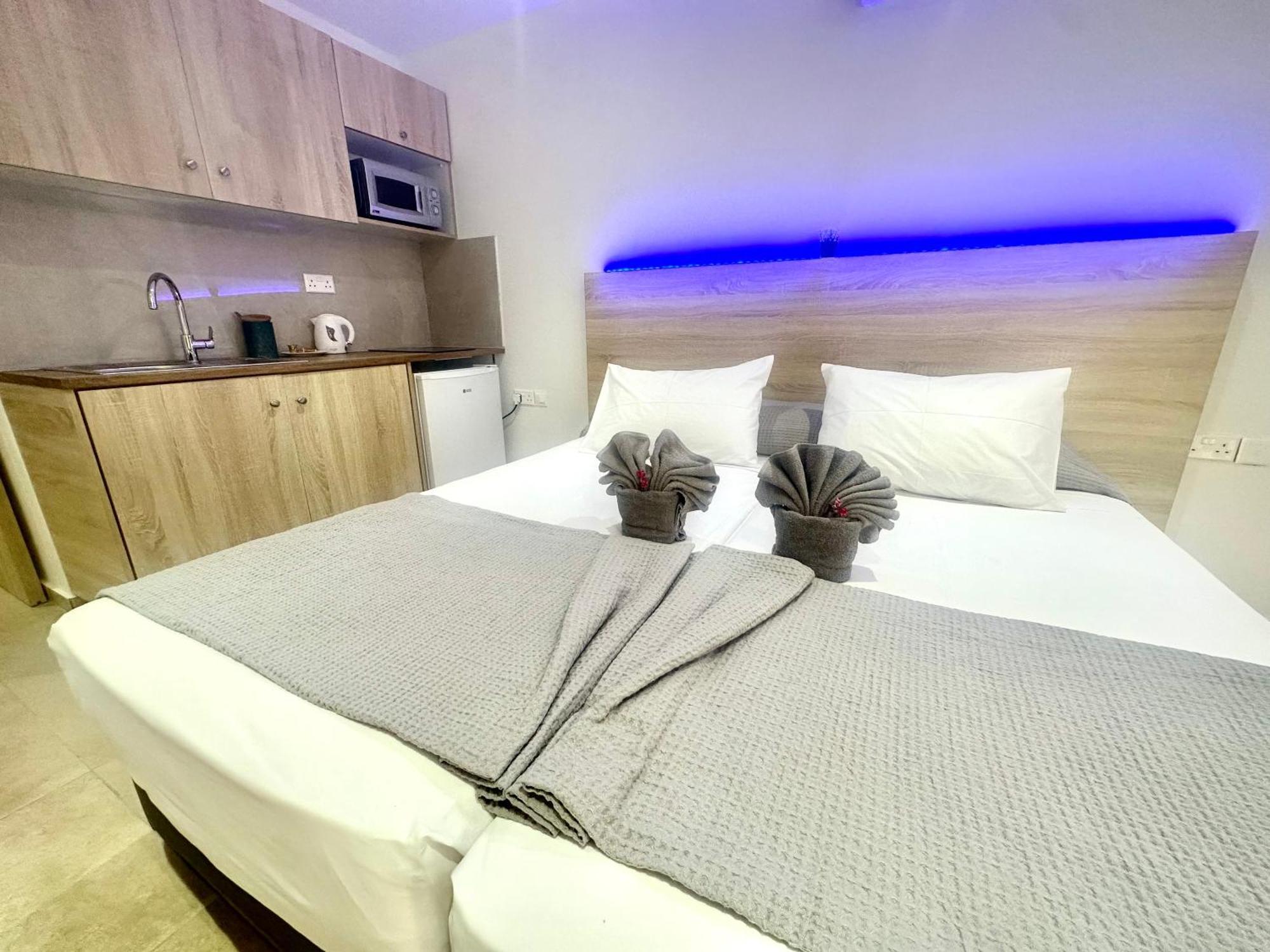 Sun Plaza Suites - Adults Only Αγία Νάπα Εξωτερικό φωτογραφία